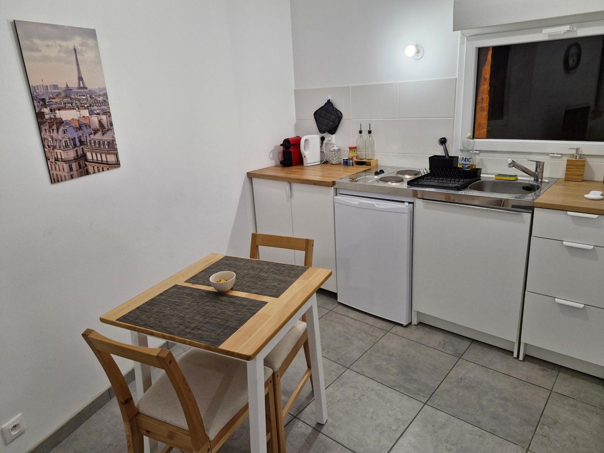 Appartement Confortable Au Coeur D'un Village Paisible